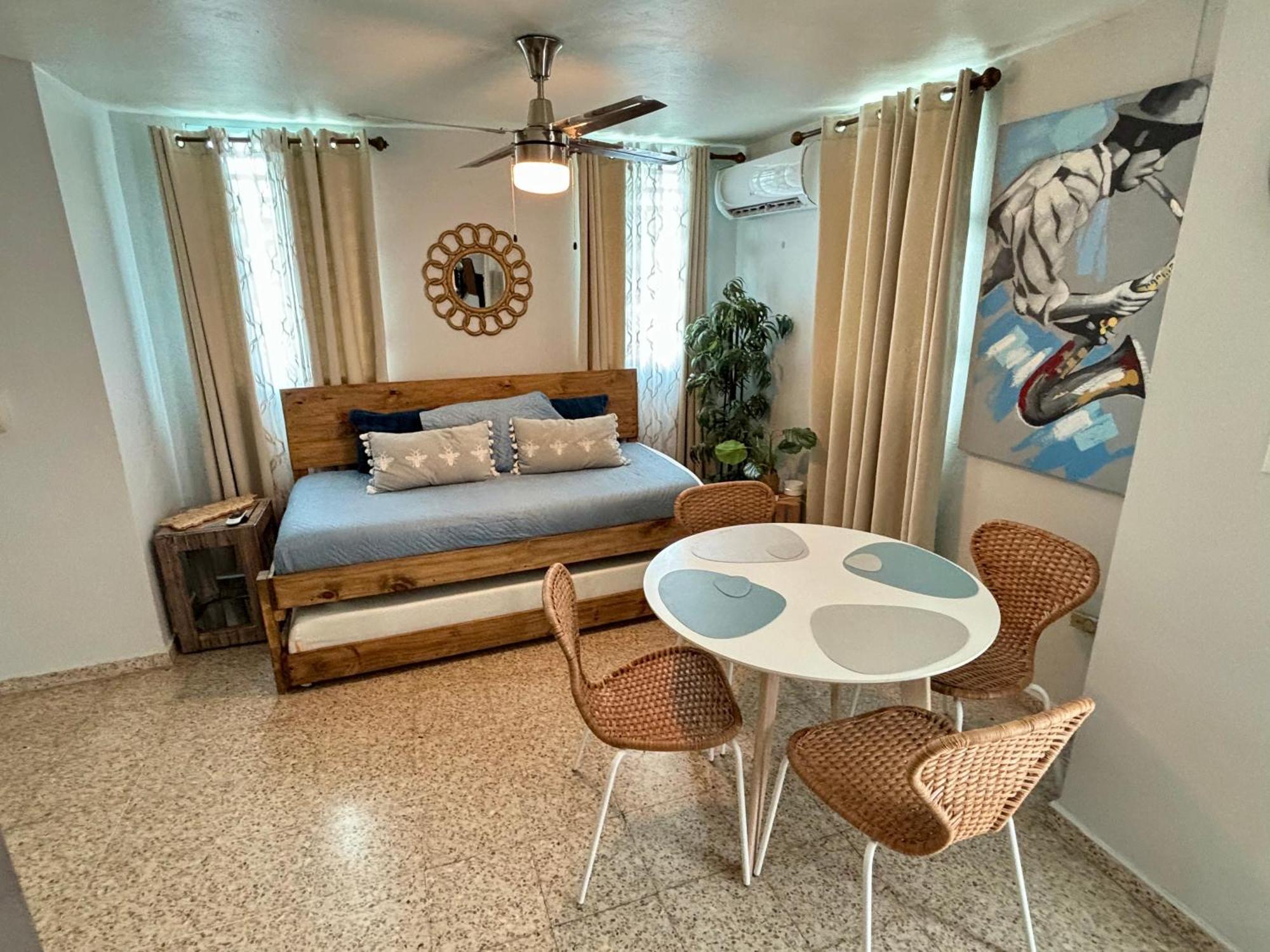 Bee Inn Puerto Rico Charming Urban Apartment In 圣胡安 外观 照片
